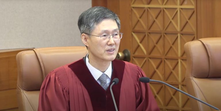헌재, 윤석열 대통령 파면 결정…재판관 전원 일치 (2024헌나8) 기사 관련이미지
