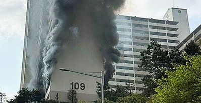 봉천동 아파트 화재 ‘농약살포기로 방화’ 추정…경찰 60대 남성을 용의자로 추적 기사 관련이미지