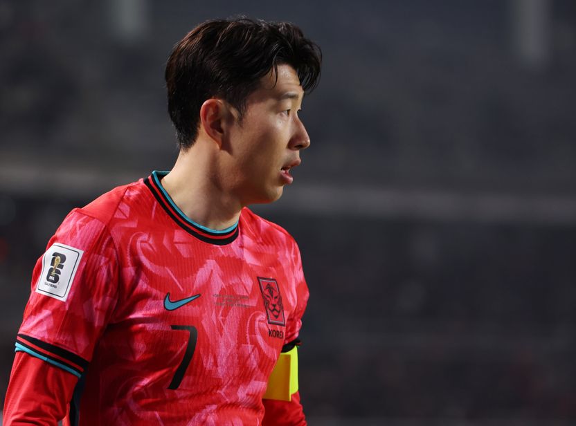 “돈 안 주면 임신 폭로” 손흥민 협박한 남녀 체포…선수 측 “허위 사실로 협박” 기사 관련이미지