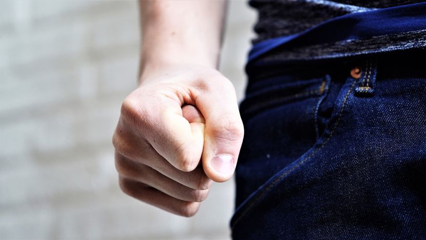 회식날 상사가 날린 주먹 한 방... 상사 폭행, 녹취만으로 처벌할 수 있을까? 기사 관련이미지