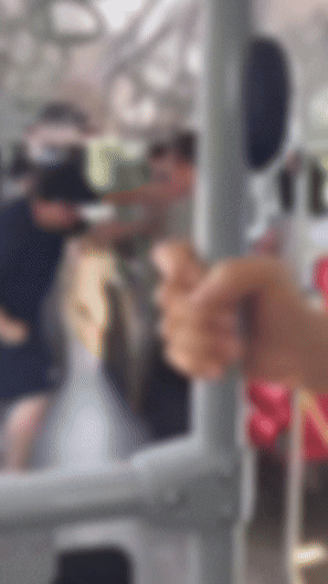 노인 구하려다 코뼈 부러졌는데…법원은 왜 '폭행범' 딱지 붙였나 기사 관련이미지