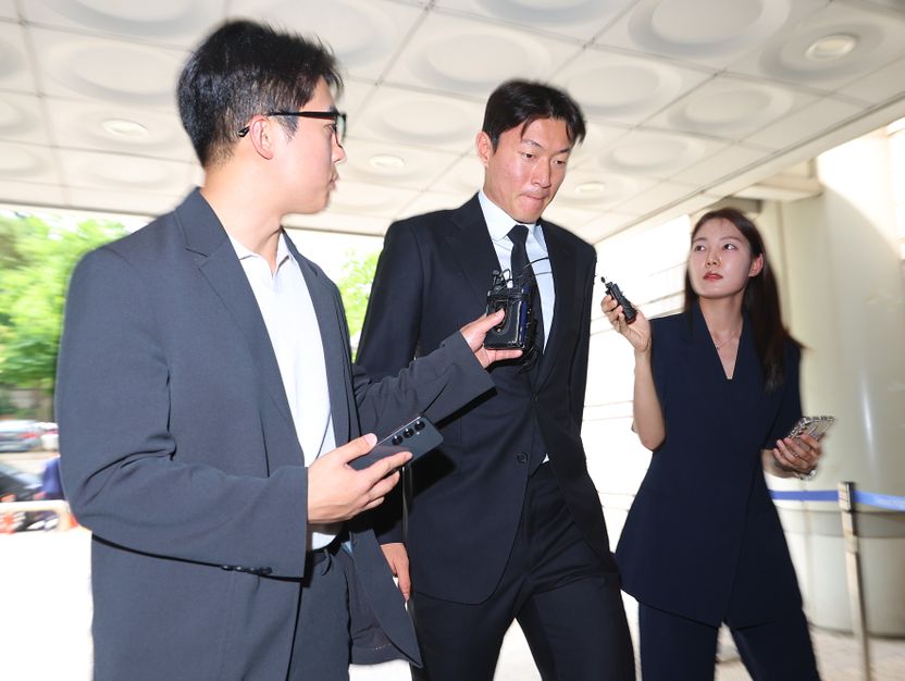 황의조 "나는 간판 스트라이커" 감형 요청 법원 받아들일까? "가능성 희박" 기사 관련이미지