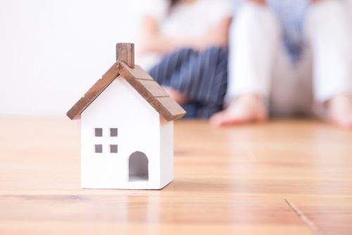 사실혼 1년 만에 파탄, 7천만원 오른 신혼집…'명의 없는 아내' 몫은? 기사 관련이미지