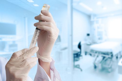 '제2의 프로포폴' 팔아 12억 번 의사...경찰 실수로 형량 2년 깎였다 기사 관련이미지