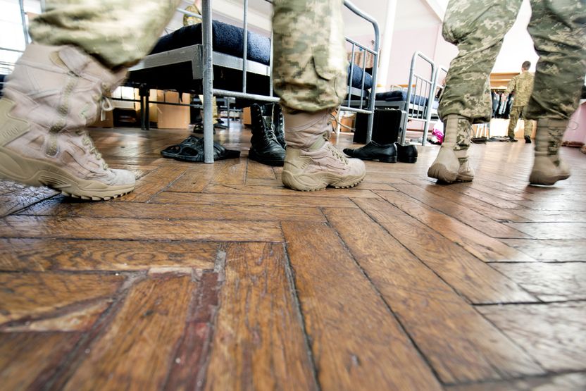 군 성추행에 정신과 폐쇄병동까지…'현역 부적합' 병사의 피눈물, 합의금은 얼마? 기사 관련이미지