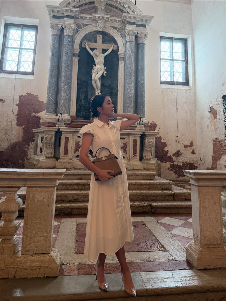 이민정, 십자가 예수상 앞 명품가방 홍보?…'종교 모욕죄' 한국에도 있나? 기사 관련이미지