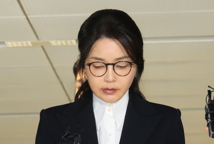 김건희 여사 그림 뇌물 의혹, '가짜' 판정에 수사 새 국면…특검은 딜레마 기사 관련이미지