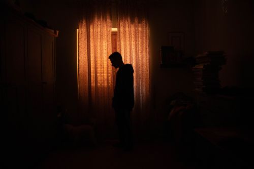 라이터로 지지고, 빗자루로 때리고, 소주 들이붓고… 학폭 피해자, 끝내 가해자를 찔렀다 기사 관련이미지