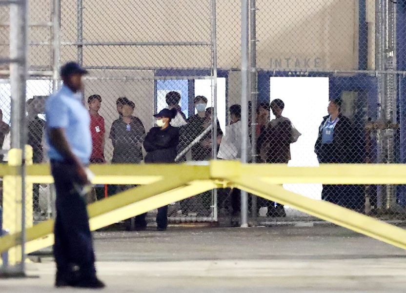 미국 '한국 안 가' 구금 317명 중 1명…그가 남은 이유 밝혀졌다 기사 관련이미지