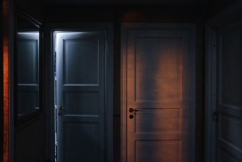 "아내가 간첩이라 죽였다" 남편의 거짓말, 국가가 진실로 만들었다 기사 관련이미지