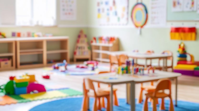 아동학대 누명 벗었는데 징계는 정당?…법원 "수사 중이란 사실만으로 직위해제 정당" 기사 관련이미지