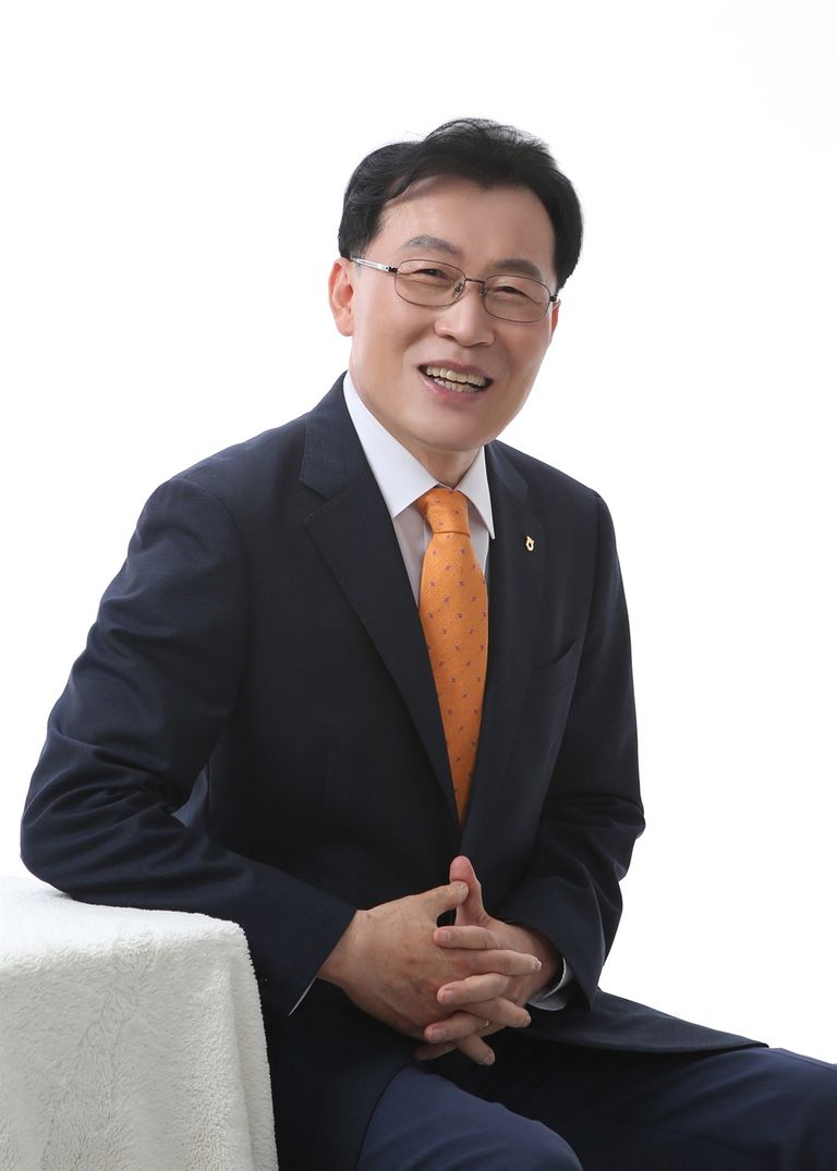 김충기 조합장의 모습. /서울중앙농협