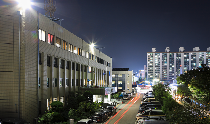 성인이라 위치 강제 못 해… 캄보디아 유인 범죄에 가족만 속타는 현실 기사 관련이미지