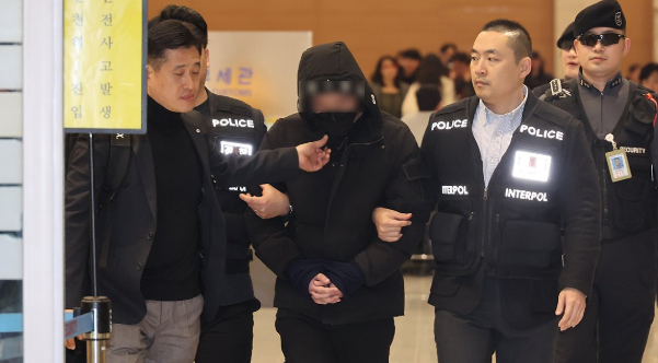 “캄보디아 대학생 살해 주범, 강남 마약음료 총책이었다” 국정원 확인 기사 관련이미지