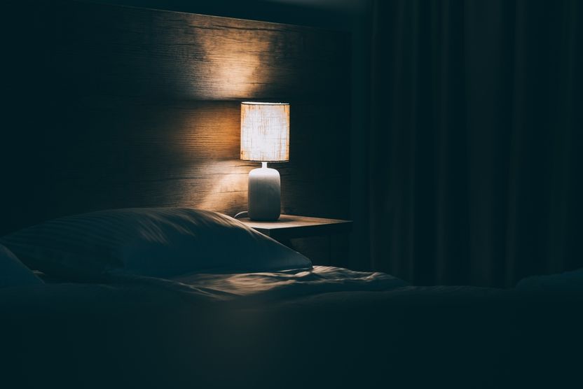 "언니 남자친구가 제 침대로 기어올라왔어요"…필름 끊긴 밤, 동생의 절규 기사 관련이미지