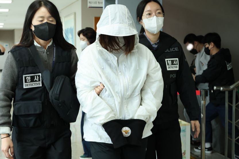 캄보디아 93억 보이스피싱 조직, 55명 싹쓸이 구속…총책 무기징역 위기 기사 관련이미지