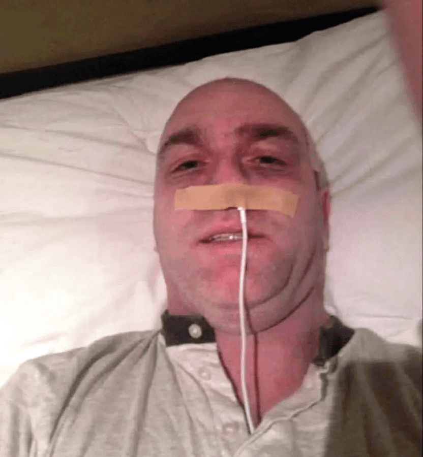 아이폰 충전기 코에 꽂고 암 환자인 척 6억 '꿀꺽'...한국 법원은 어떻게 볼까 기사 관련이미지