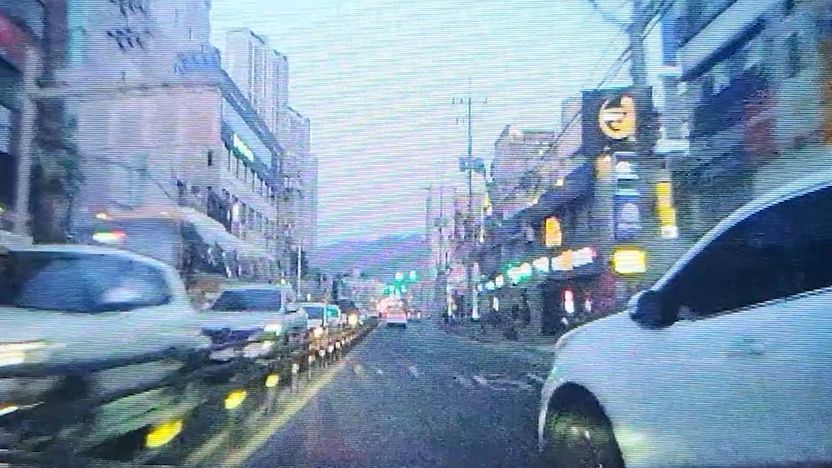 "꼬리물기 차량 골라 일부러 들이받고"... 7개월간 3400만원 챙긴 20대 기사 관련이미지