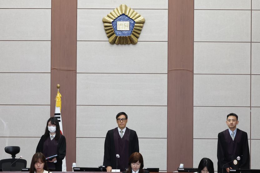 오늘 윤석열 체포방해 1심 선고…남은 재판에 어떤 영향 미치나 기사 관련이미지