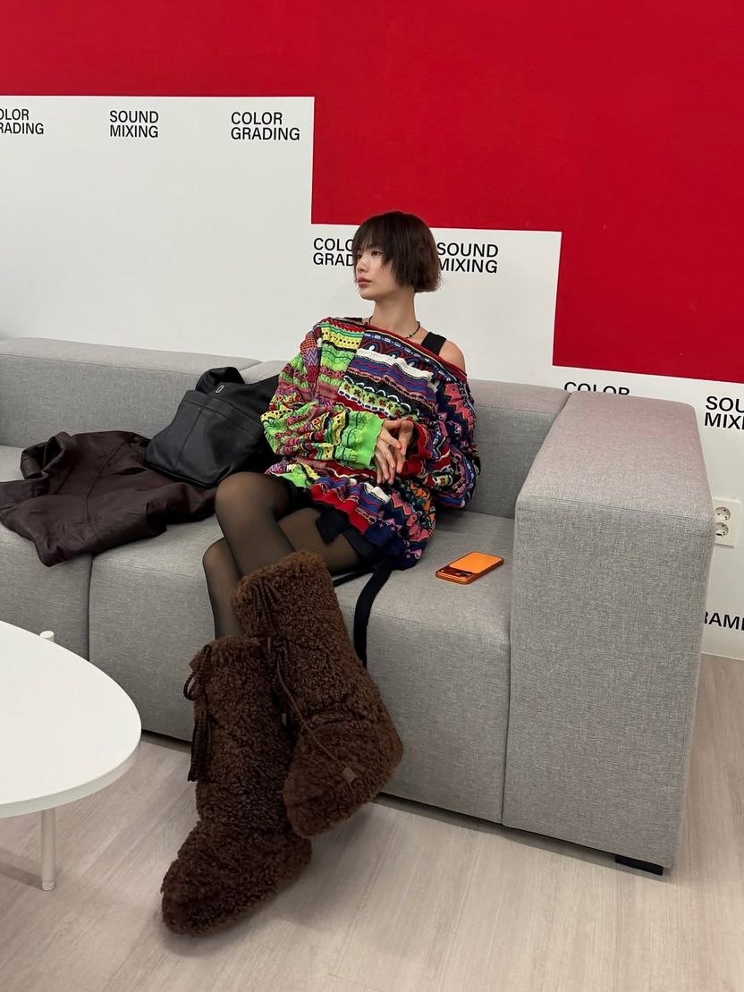 나나 강도범 "흉기 없었다" 주장…흉기 유무 따라 처벌 어떻게 달라지나 기사 관련이미지