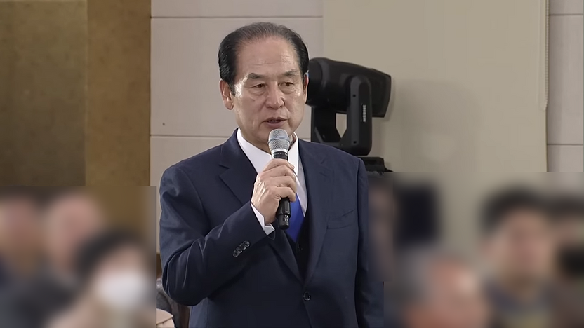 "베트남 처녀 수입해 인구 소멸 막자" 진도군수의 막말...법조계 "형사처벌은 어렵다" 기사 관련이미지