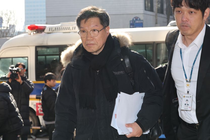 "역사 부정 세력, 이제 법의 심판대 선다"... '자발적 매춘' 망언 시 징역 5년 기사 관련이미지