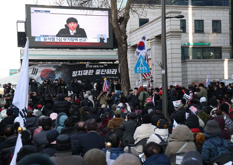 윤석열 무기징역 선고와 원윤종 IOC 선수위원 당선, 정치와 스포츠의 교차점