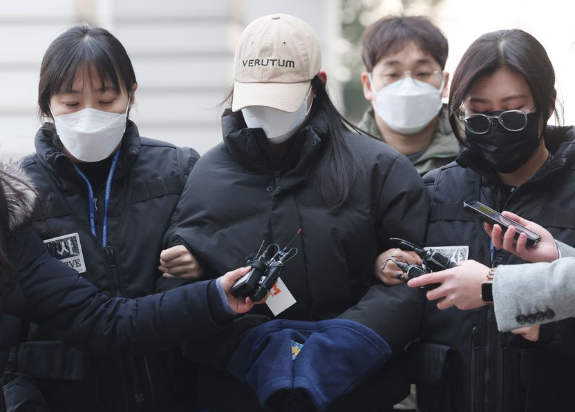 기절한 피해자 카드로 치킨 결제한 모텔 살인범…'미필적 고의' 입증할 결정적 단서 기사 관련이미지