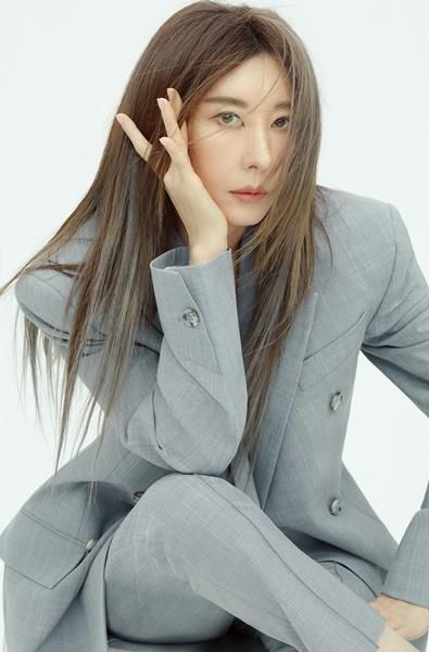 김완선 미등록 1인 기획사 검찰 송치…수년간 수익, 몰수될까 기사 관련이미지