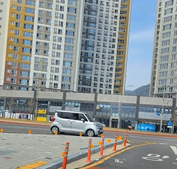 주차된 상태의 레이 /보배드림