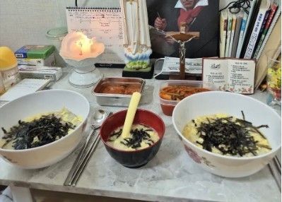 2개월 아기에 떡국 먹인 친모…'악의 없었다'면 처벌 피할까? 기사 관련이미지