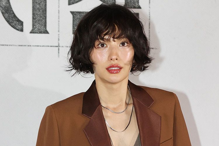 배우 나나 "흉기 들고 침입" vs 피고인 "단순 절도"…치열한 법정 공방 기사 관련이미지