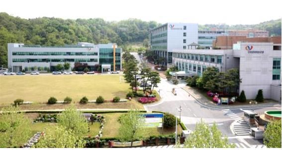 근태 담당 직원의 2년 지각 숨기기… 권한 악용해 기록 조작하다 해임 기사 관련이미지