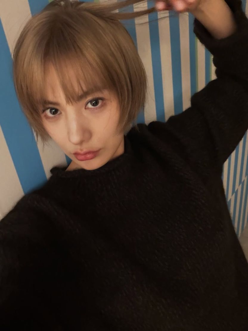 "재밌니? 내 눈 똑바로 봐" 법정서 분노한 나나, 재판부가 제지한 진짜 이유 기사 관련이미지