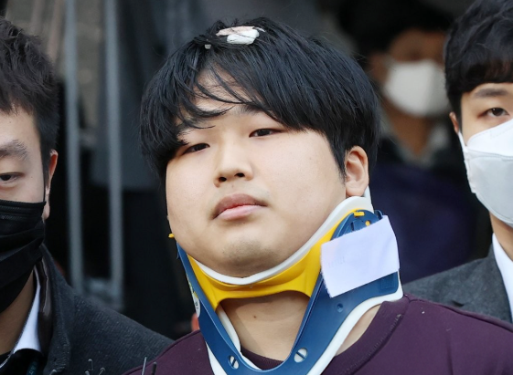 조주빈은 왜 구치소에서 볼펜 한 자루도 못 살까…영치금 압류되면 생기는 일 기사 관련이미지