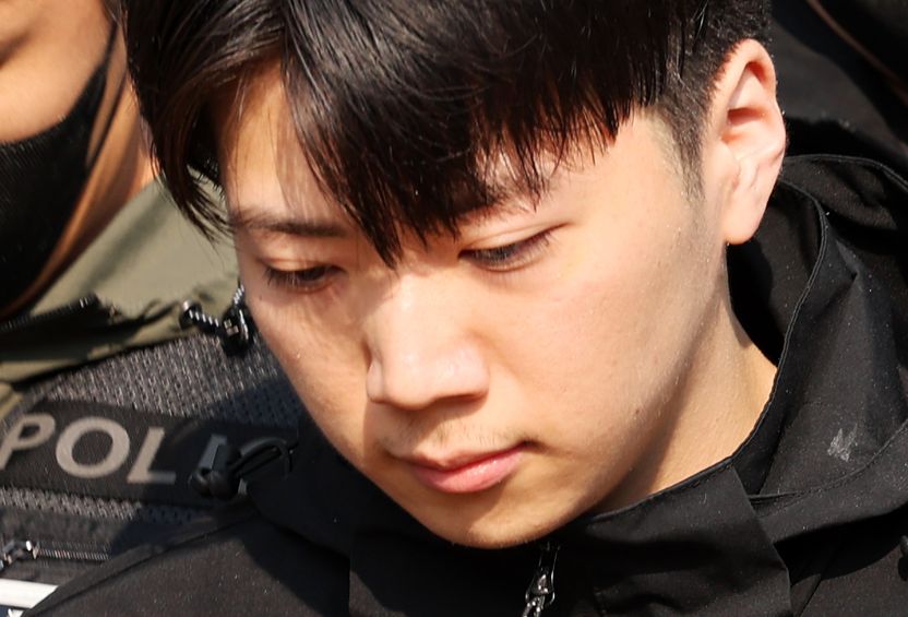 광주 여고생 찌른 23세 장윤기… 법조계 "우발적? 철저한 계획범죄, 무기징역 가능성" 기사 관련이미지
