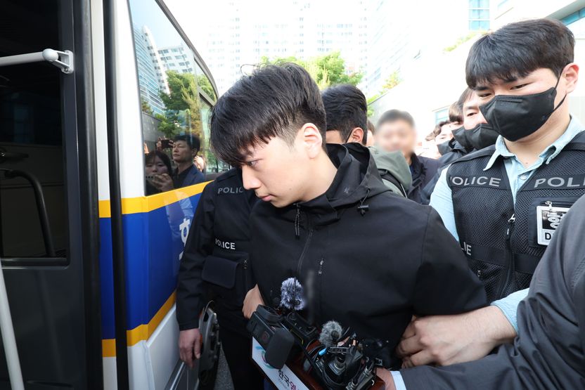 리얼돌 폐기하고 케이블타이 숨긴 경찰 아빠⋯ 결국 장윤기 '역공' 무기 됐다 기사 관련이미지