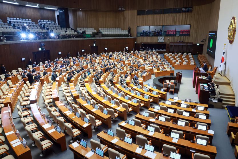 '사이버 렉카' 잡으려다 공익제보자 입까지 막힐라⋯개정 정통망법의 두 얼굴 기사 관련이미지