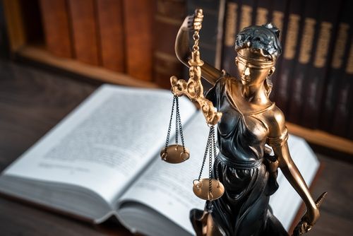 미성년자 내세워 '조건만남' 유인 후 폭행·갈취… 주범 징역 3년 6개월 기사 관련이미지