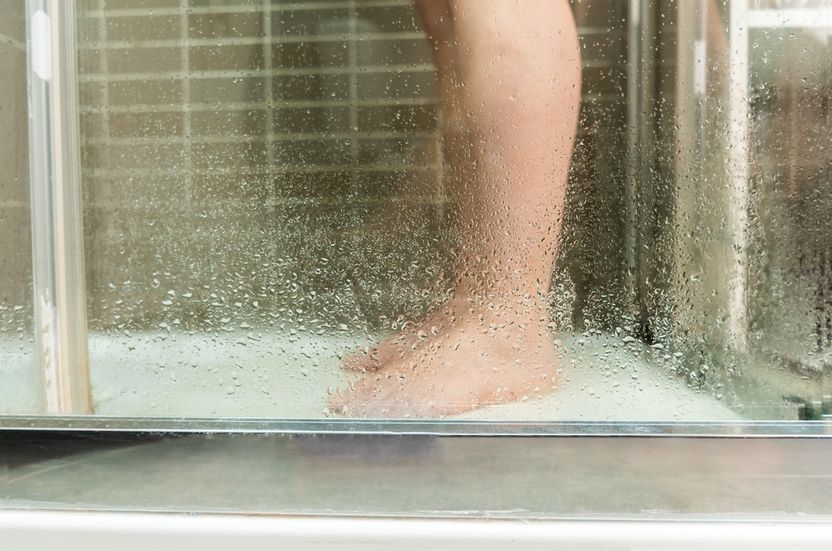 시어머니·5살 아들 앞 알몸 활보하는 남편…법은 집 안 노출을 어디까지 허용할까 기사 관련이미지