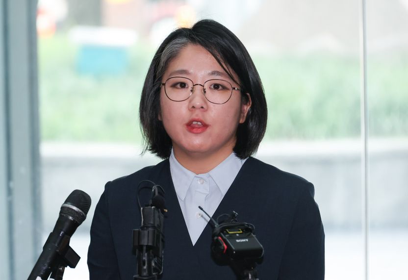 용혜인, 첫 출근길 사퇴 요구에 "청문회서 소통"…주요 현안 정면 대응 기사 관련이미지