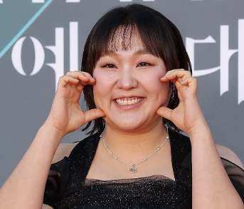 '재선거 희화화' 논란 이수지, 악플러 고소…민·형사 강경 대응 기사 관련이미지