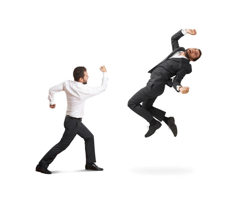 방송 중 시비 붙어 소주병 들고 ‘현피 방송’ 한 유튜버 기사 관련이미지