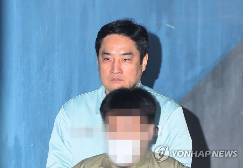 2심에서 무죄 나온 강용석 변호사의 '사문서 위조죄'란? 기사 관련이미지