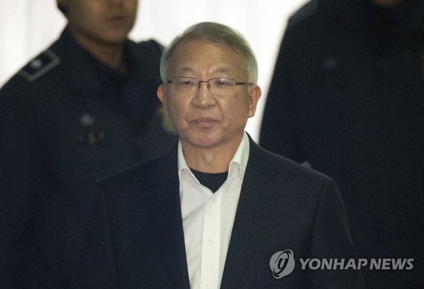 "검찰 조서 못 믿겠다"는 양승태 주장에 '211명' 무더기 증인 신청한 검찰 기사 관련이미지