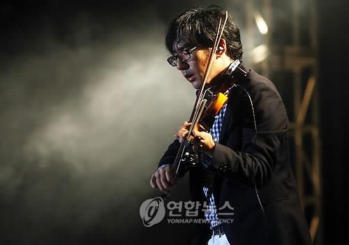 “천재 바이올리니스트 유진박 또 거액 사기당해”…검찰 고발 기사 관련이미지