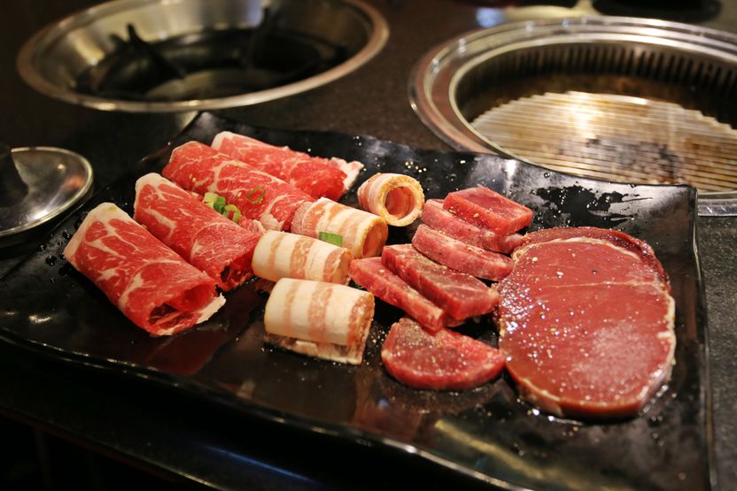 기분 좋게 고기 먹으러 갔다가 화상 입고 돌아온 사연 기사 관련이미지