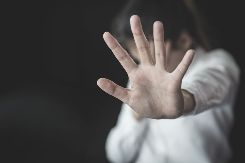 한 달 동안 협박 문자만 1000건⋯ ‘접근금지 명령’ 어긴 男의 최후 기사 관련이미지