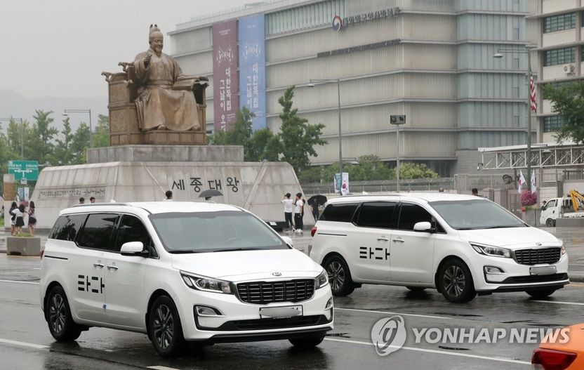검찰 '타다' 기습 기소⋯ 법정서 두 가지 산 넘어야 살아남는다 기사 관련이미지