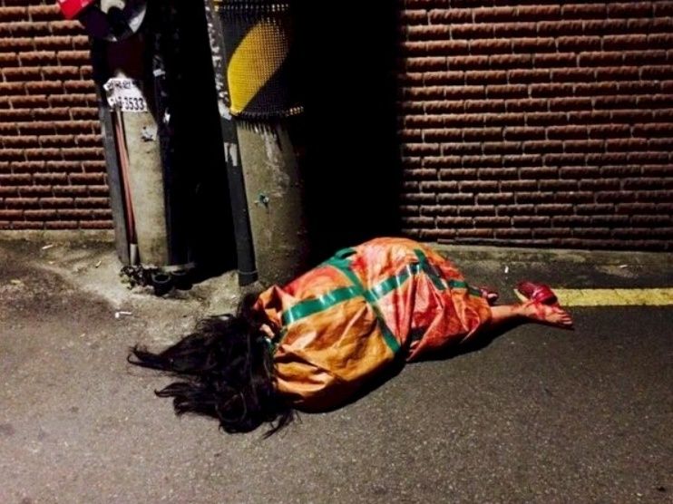 분위기 즐기려 핼러윈에 '이 옷' 입었다간 감옥 갈 수도 있습니다 기사 관련이미지